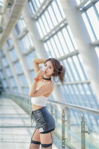 妈妈和两个儿子监控