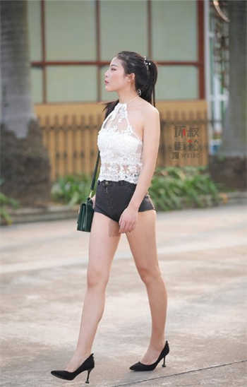 养女家庭的秘密英语西瓜