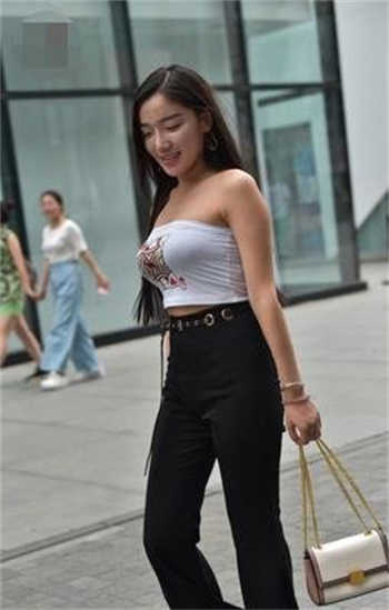 二次元动漫打扑克