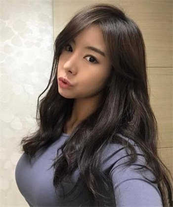形容女人的句子