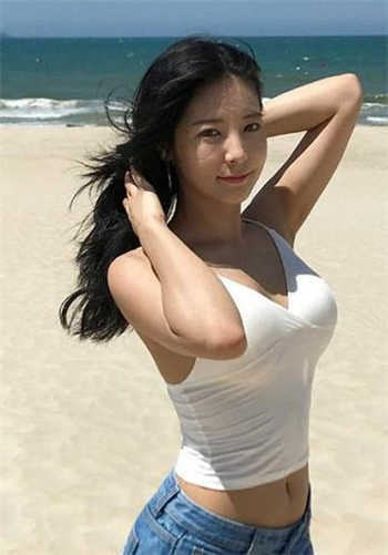 大陆女明星艳史小说