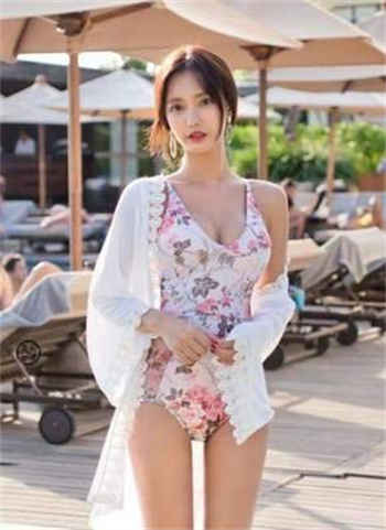 超级腐女漫画贴吧彩色