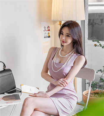 uki彩虹社照片