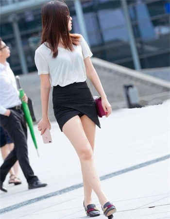 《服软》po