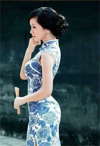 亿万黑帝的逃婚小新娘
