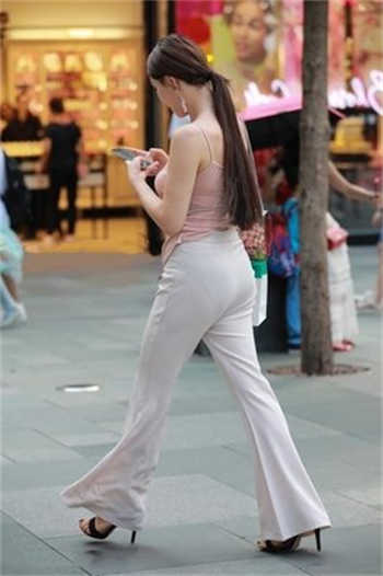 电子厂主管随便睡女的吗