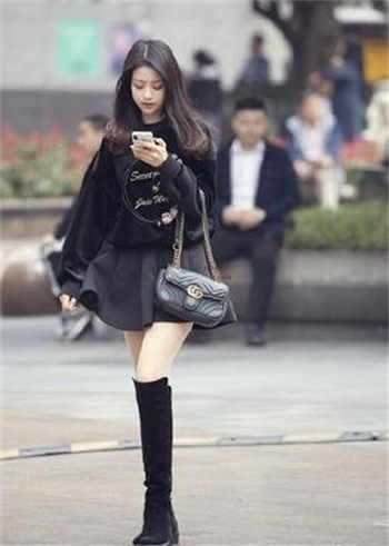 同事聚餐朋友圈怎么发
