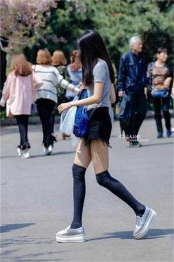 母亲的私人教练牛角小影院