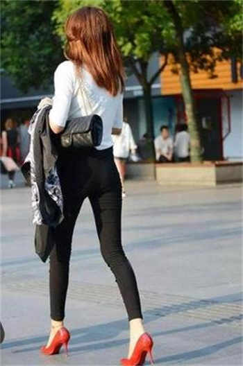 夜少强势锁婚更新情况