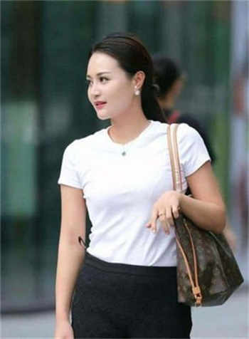 抖音攀娘镜子什么梗