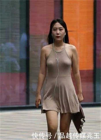 成熟的部长夫人巴巴鱼